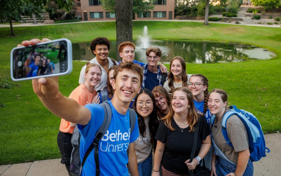 Bethel University to Host Fall Visit Days